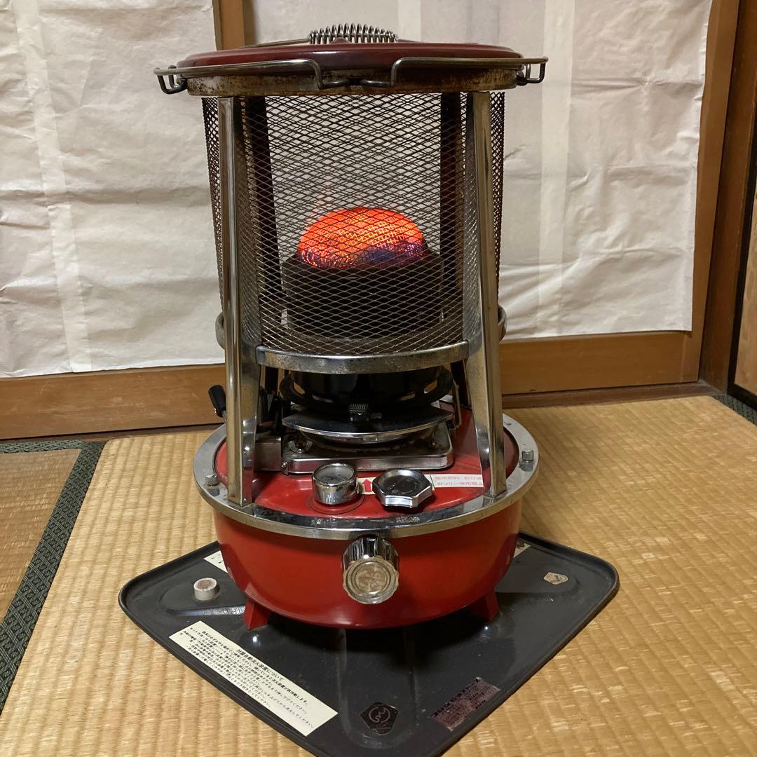 石油ストーブ　レトロ　円筒型