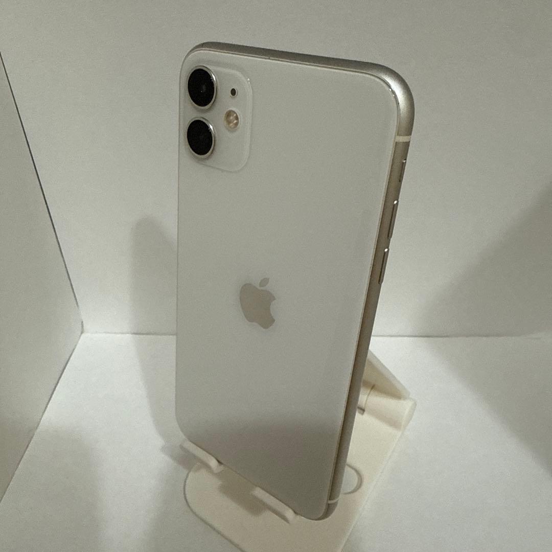 iPhone11 128GB ホワイト