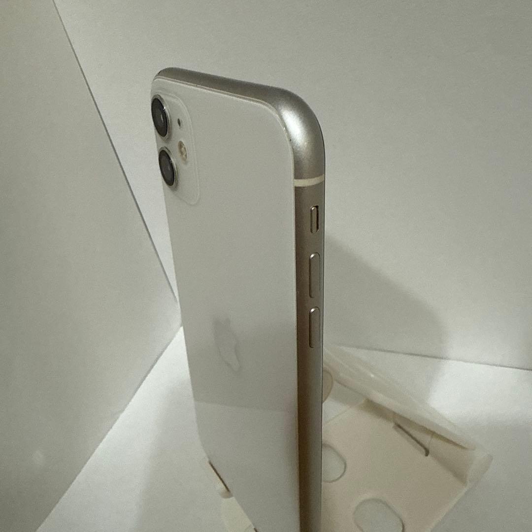 iPhone11 128GB ホワイト