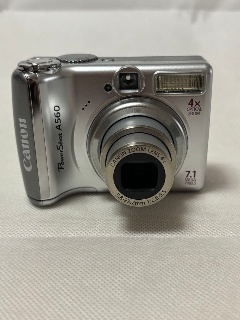 Canon PowerShot A560 コンパクトデジタルカメラ　単三電池付き
