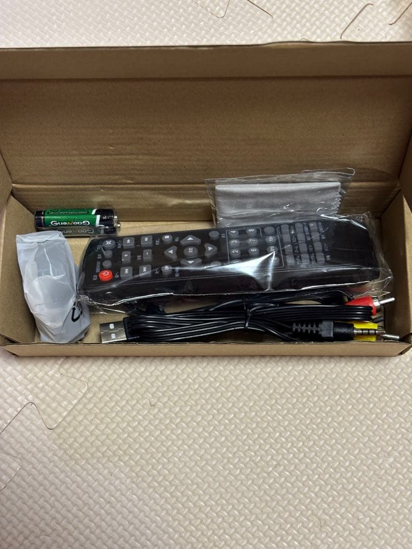 ポータブルDVDプレーヤー type-c急速充電 新品未使用