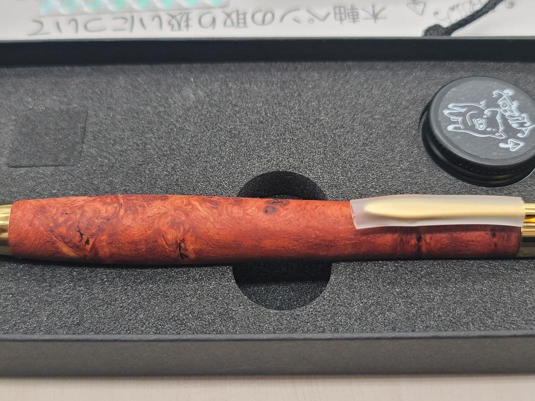 新品　こぶた工房　極上+花梨瘤　金金具　ボールペン