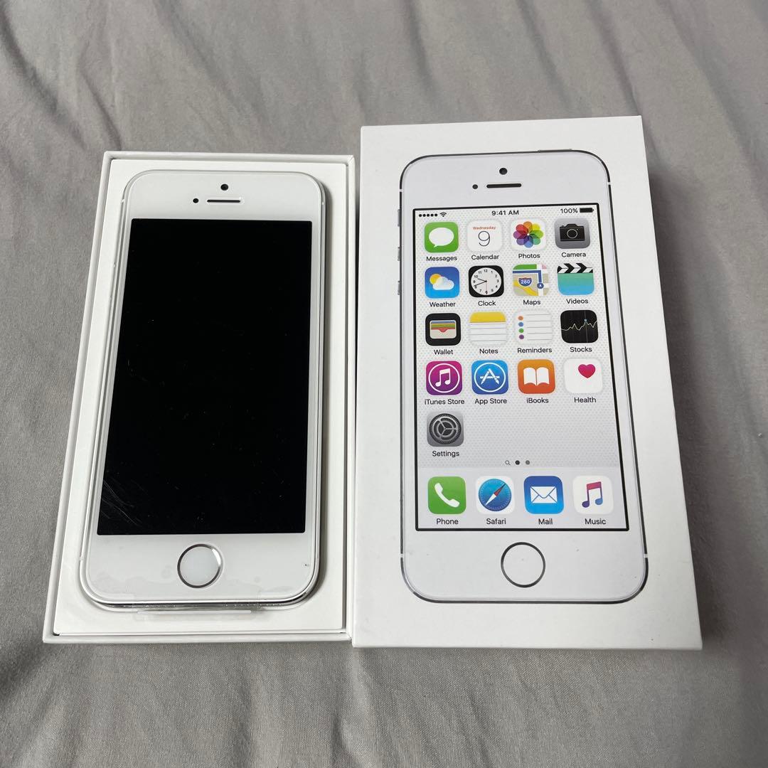 新品　Apple iPhone5S　箱・付属品付き