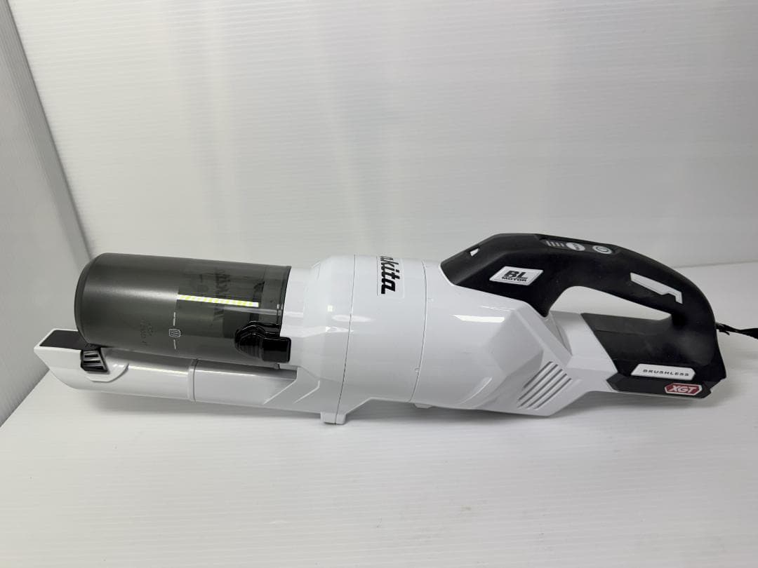 【美品】マキタ 40Vmax 充電式クリーナーセット CL003GRDW
