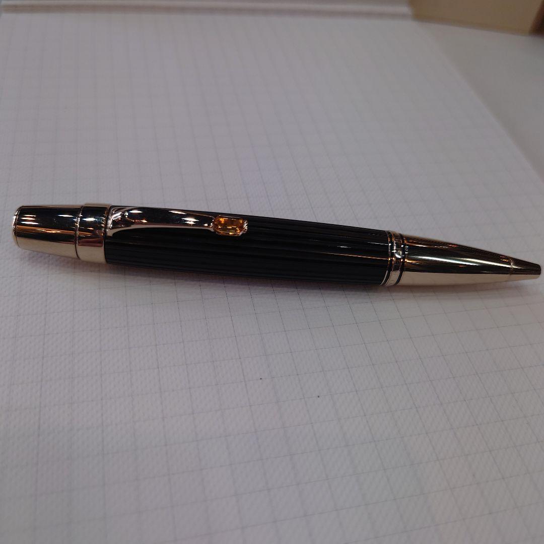 MONT BLANC モンブランボールペン筆記具 　縦縞模様　新品未使用