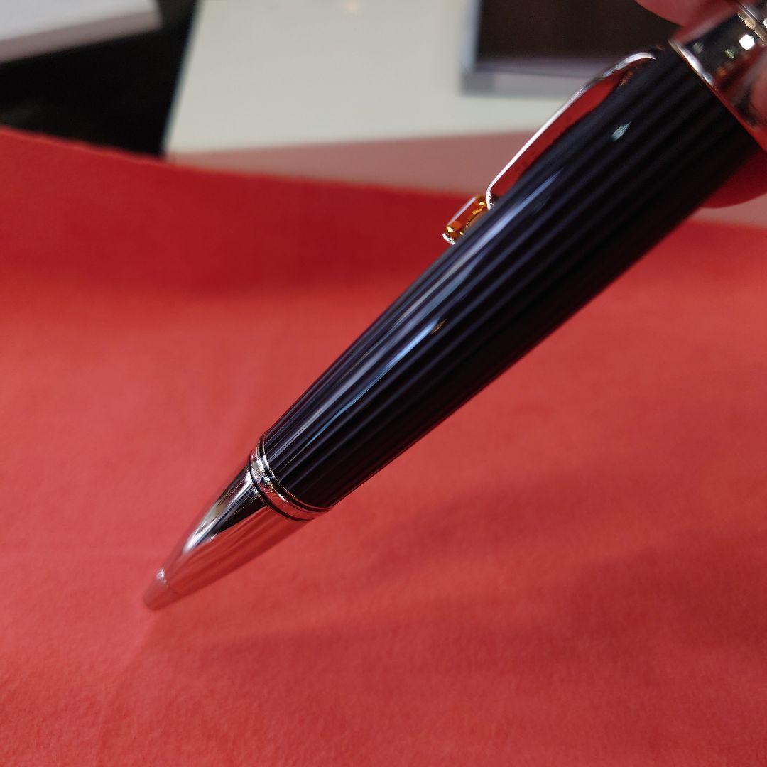MONT BLANC モンブランボールペン筆記具 　縦縞模様　新品未使用