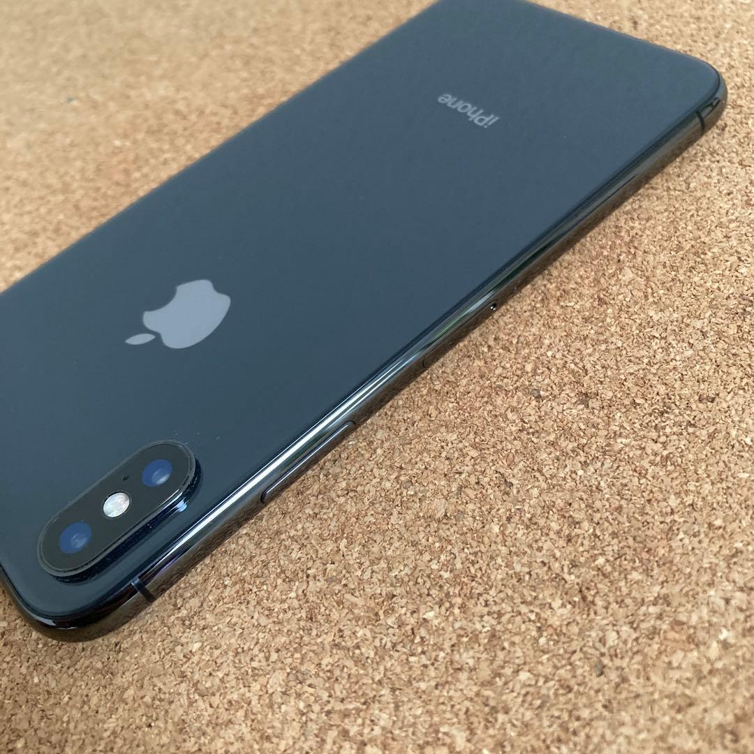4084 極美品新品級☆電池新品☆iPhoneX 64GB SIMフリー☆