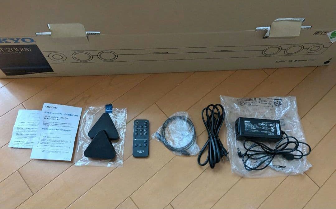 ONKYO SBT-200 サウンドバーシステム　オーディオ　スピーカー