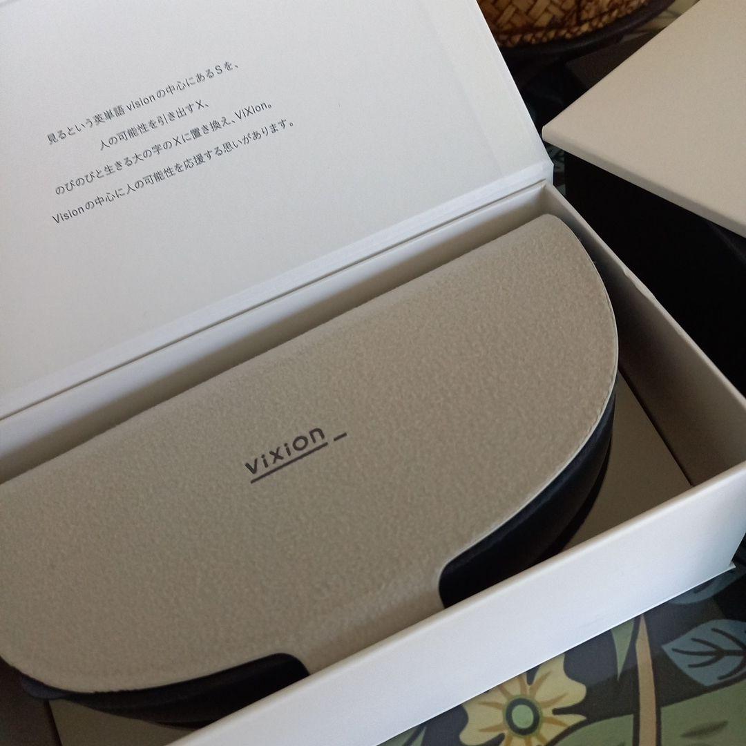 新品未使用　オートフォーカスメガネ　vixion01
