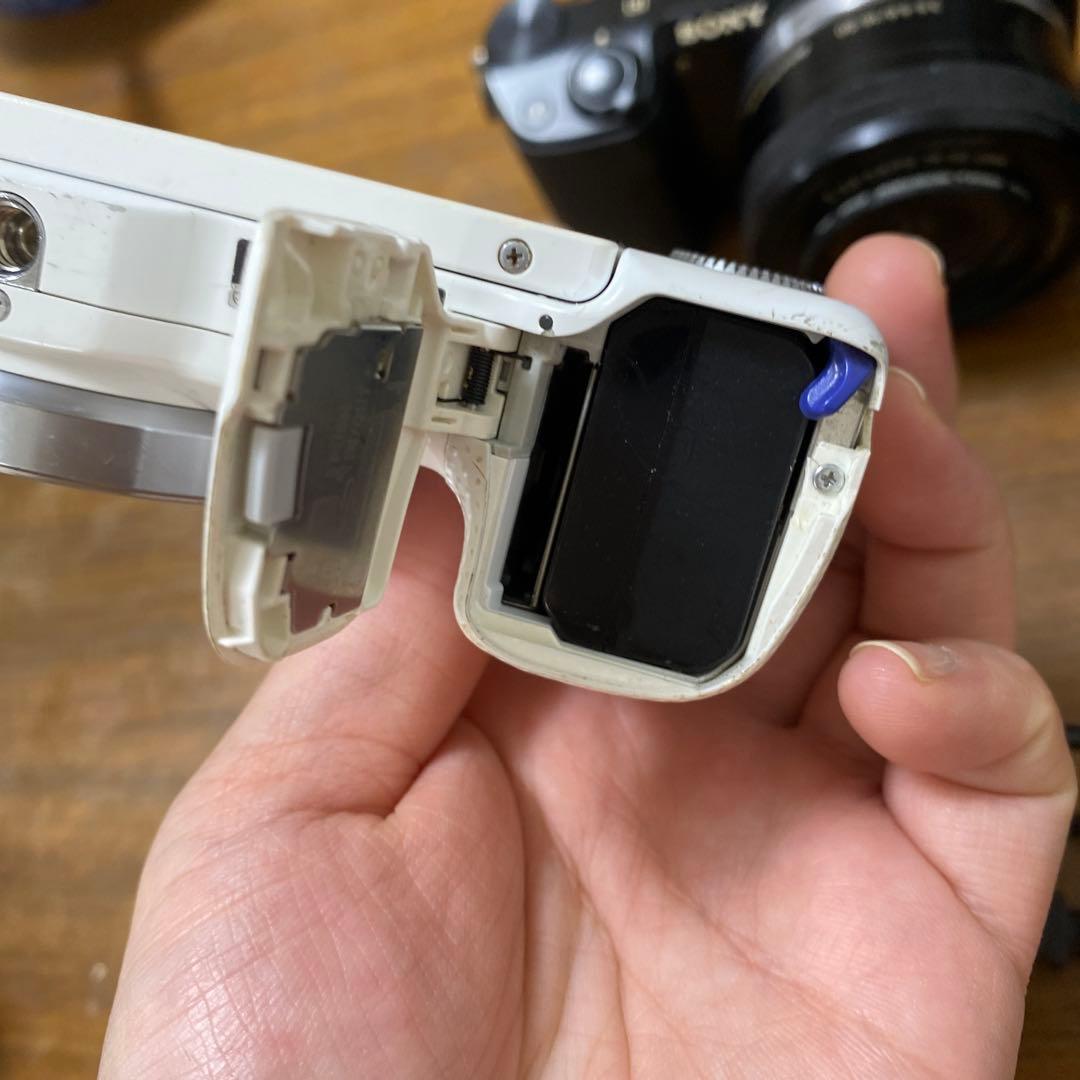 SONY ミラーレス一眼カメラ　NEX-5R レンズ2本付き