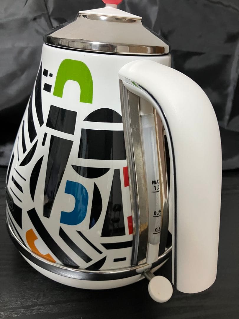 DeLonghi 電気ケトル カラフルデザイン 1200W