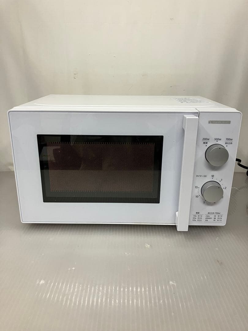 10h58 ヤマダ電機 電子レンジ YMW-M17JW6　2022年製 60Hz