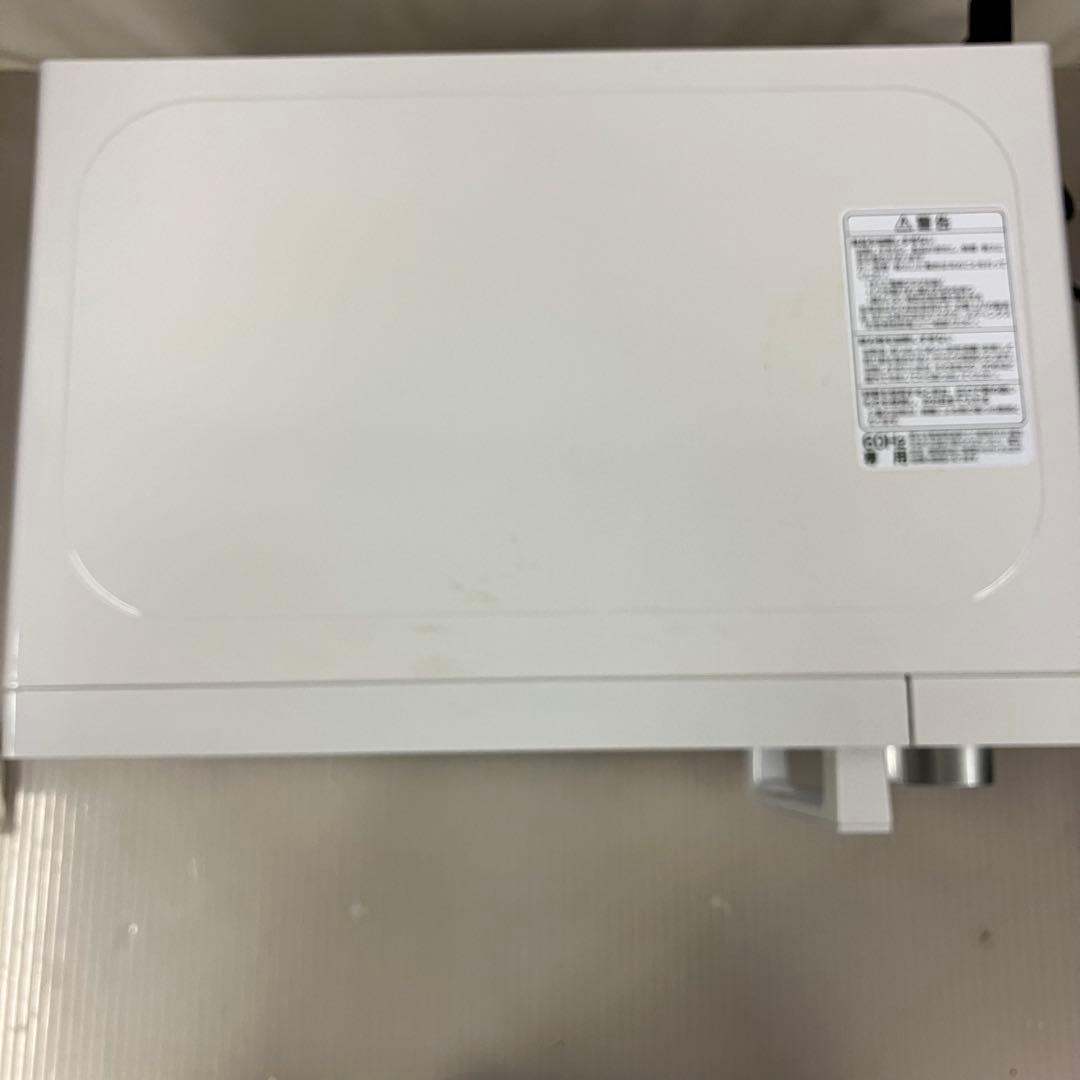 10h58 ヤマダ電機 電子レンジ YMW-M17JW6　2022年製 60Hz