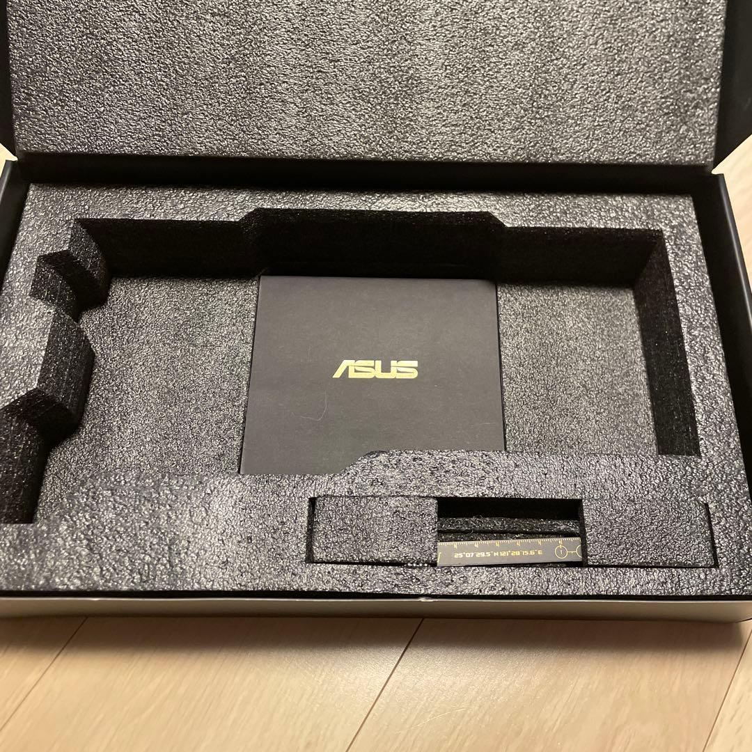 グラフィックボード・グラボ・ビデオカード ASUS rog Strix GeForce RTX 3070 Ti