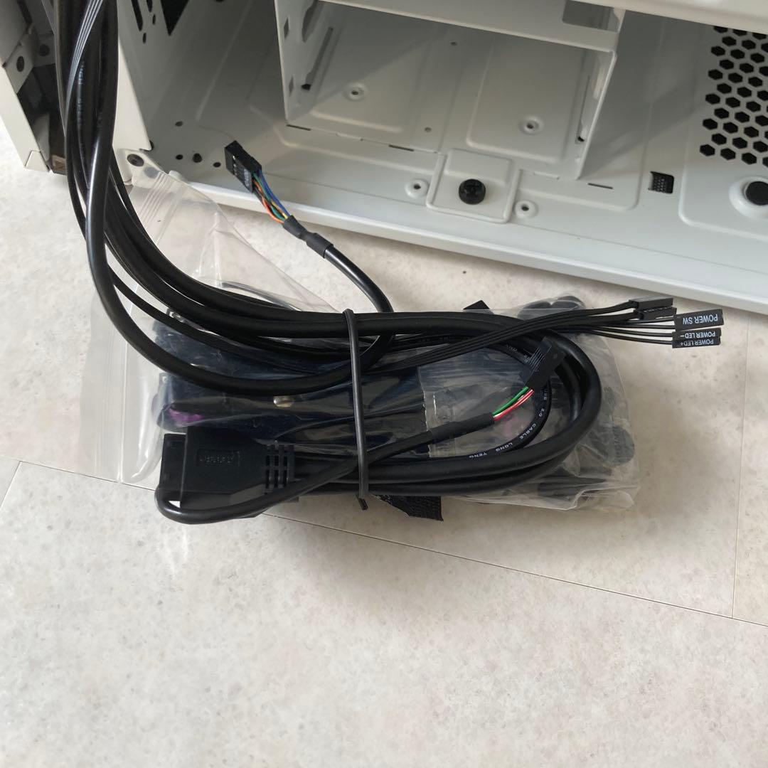 PCケース(自作PC用) COOLER MASTER Silencio S400 White