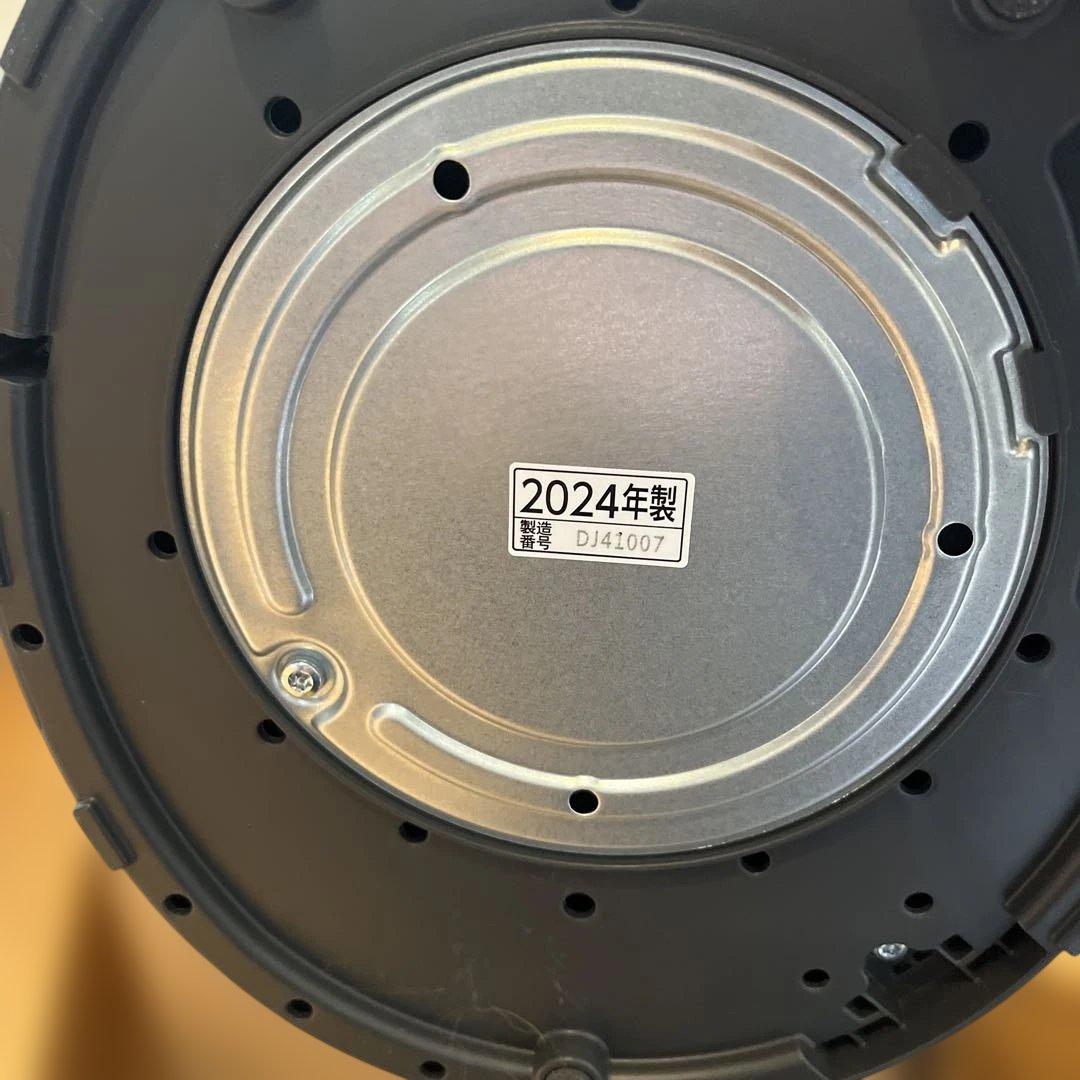 2024年製　 Zojirushi EE-TA60-BM ブラック 置き型加湿器