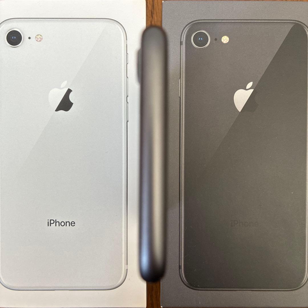 iPhone8 64GB SIMフリー　2台