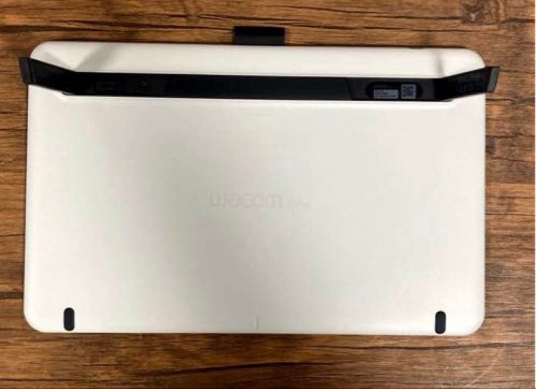 【美品】WACOM DTC133W1D 液晶ペンタブレット 13.3インチ