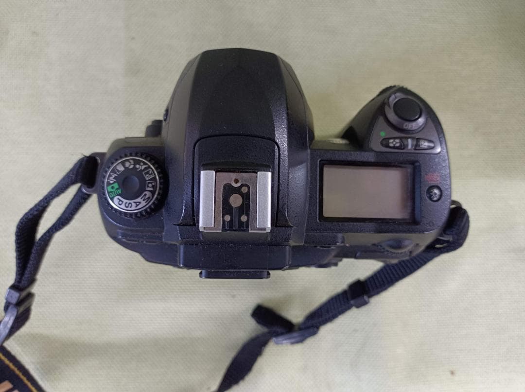 都《FGPWL》NIKON　ニコン　D70S　18-70レンズ　カメラ＋レンズ