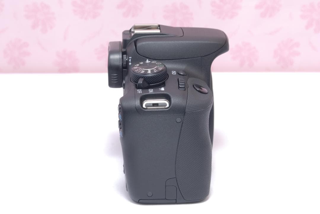 ⭐️スマホ転送OK⭐️Canon Kiss X7 キャノン　デジタル一眼レフ