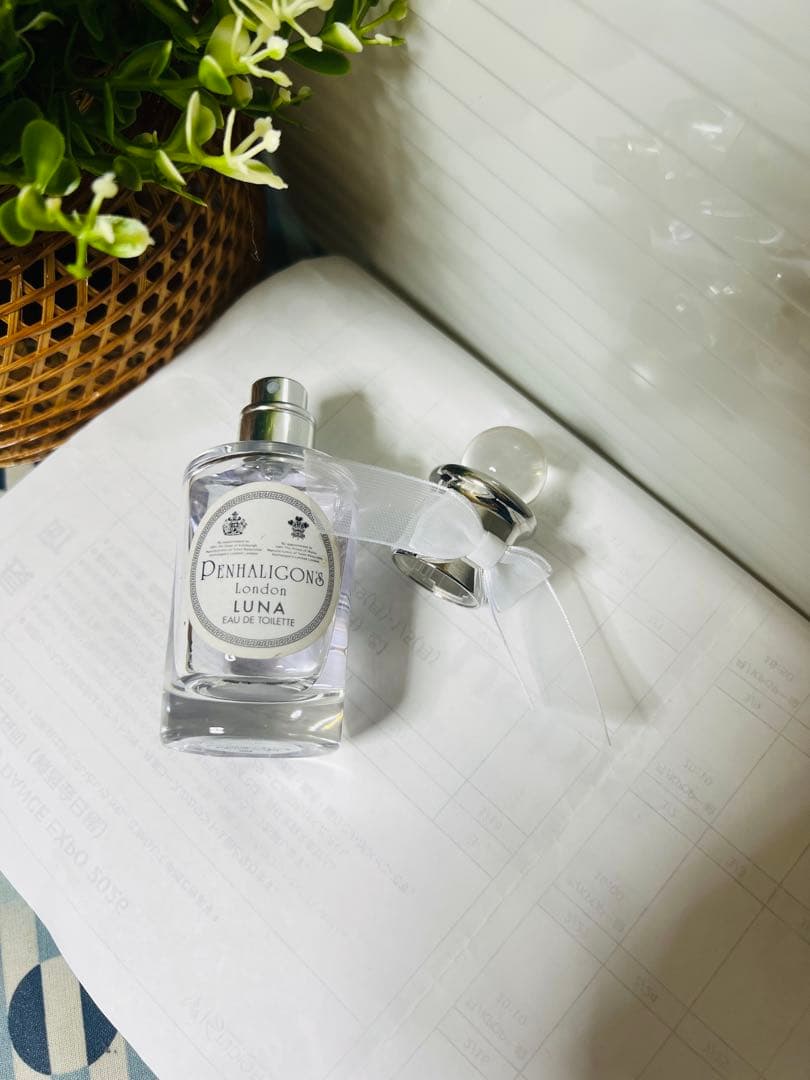 香水(女性用) Penhaligon's Luna Eau de Toilette 30ml