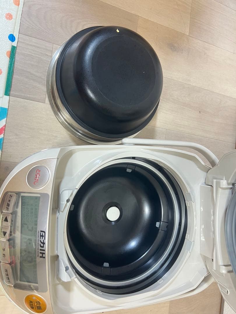 象印 圧力IH炊飯ジャー NP−SB10型 極め炊き