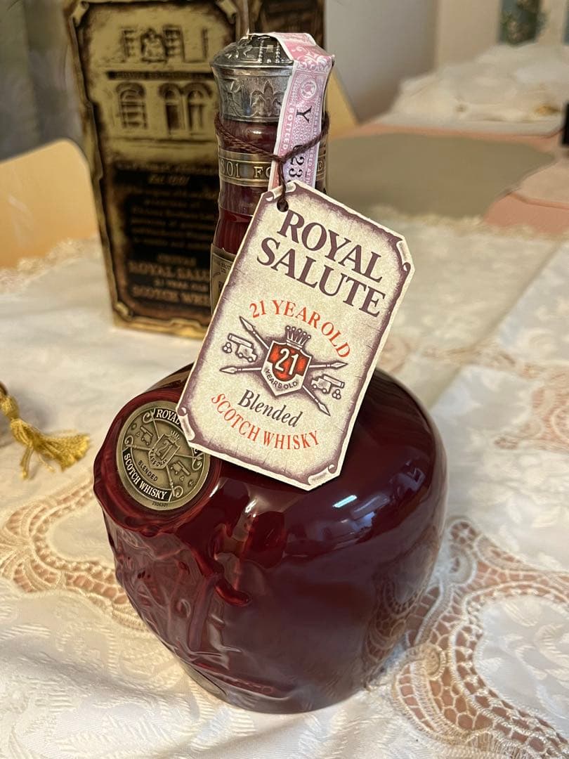  Salute 21年 ブレンデッドスコッチウイスキー陶器ボトル未開栓