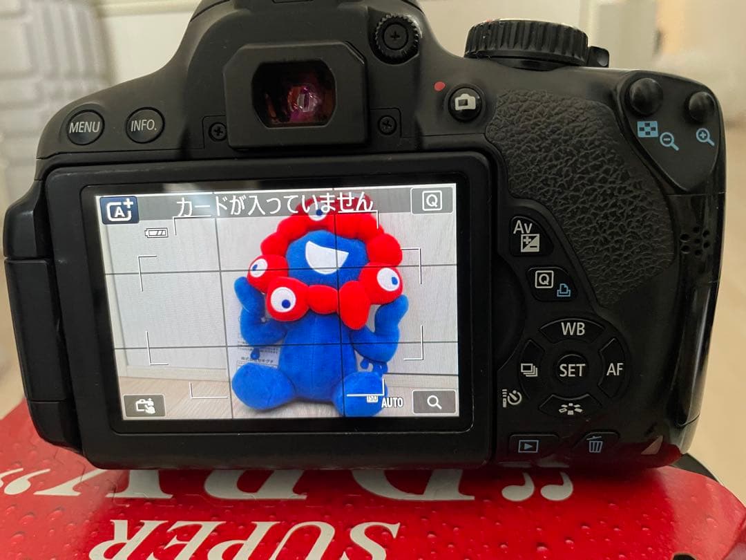 Canon EOS kiss x6i デジタル一眼レフカメラ