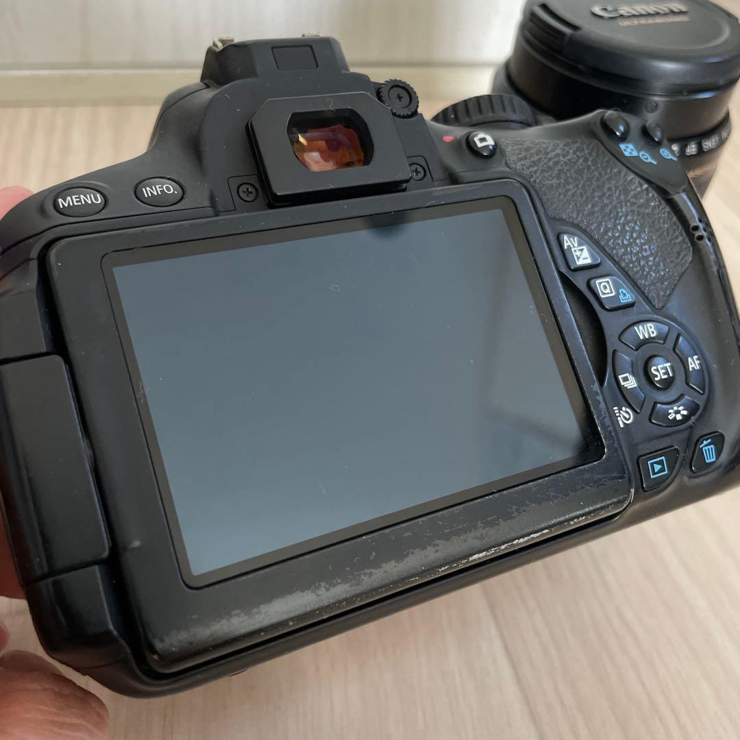 Canon EOS kiss x6i デジタル一眼レフカメラ