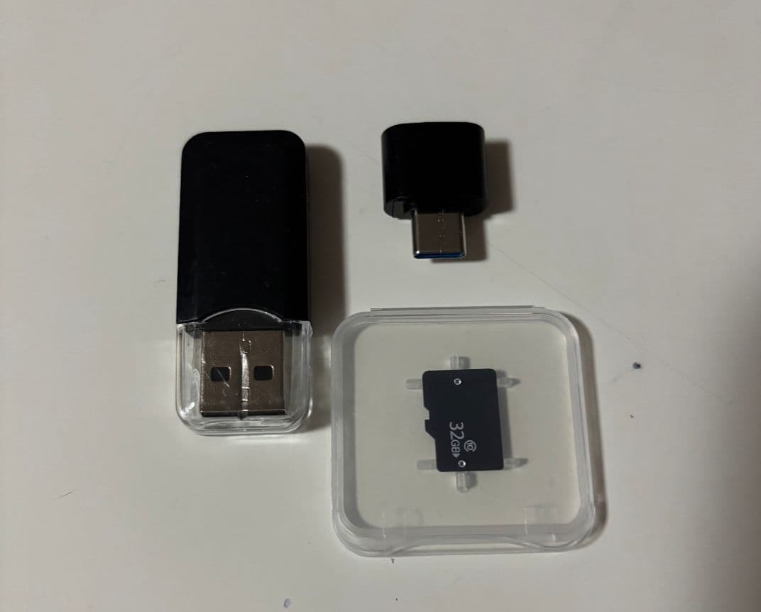 【超目玉✨️】デジカメ 5K 7500万画素 デジタルカメラ 180度回転可能