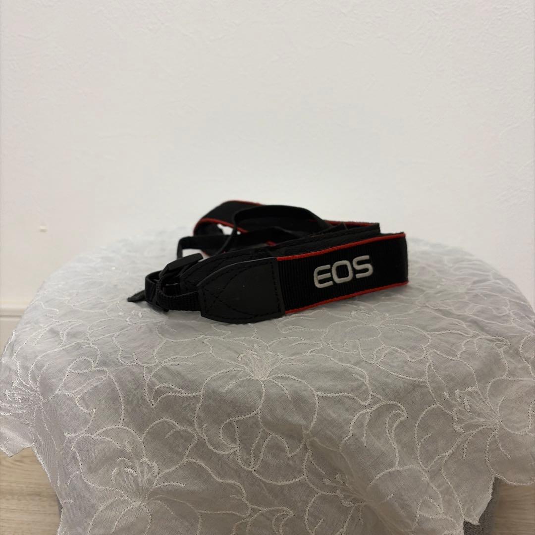 Canon EOS Kiss X8i 一眼レフカメラ 本体
