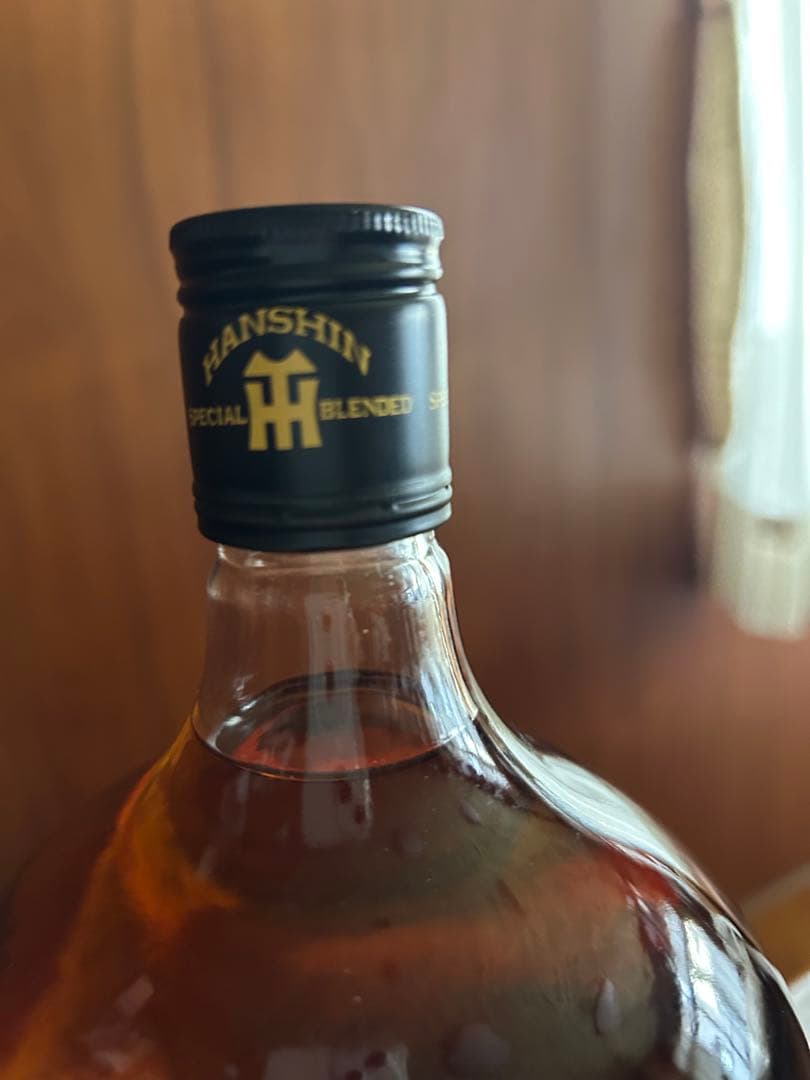 Hanshin Tigers ブレンデッドウイスキー 760ml