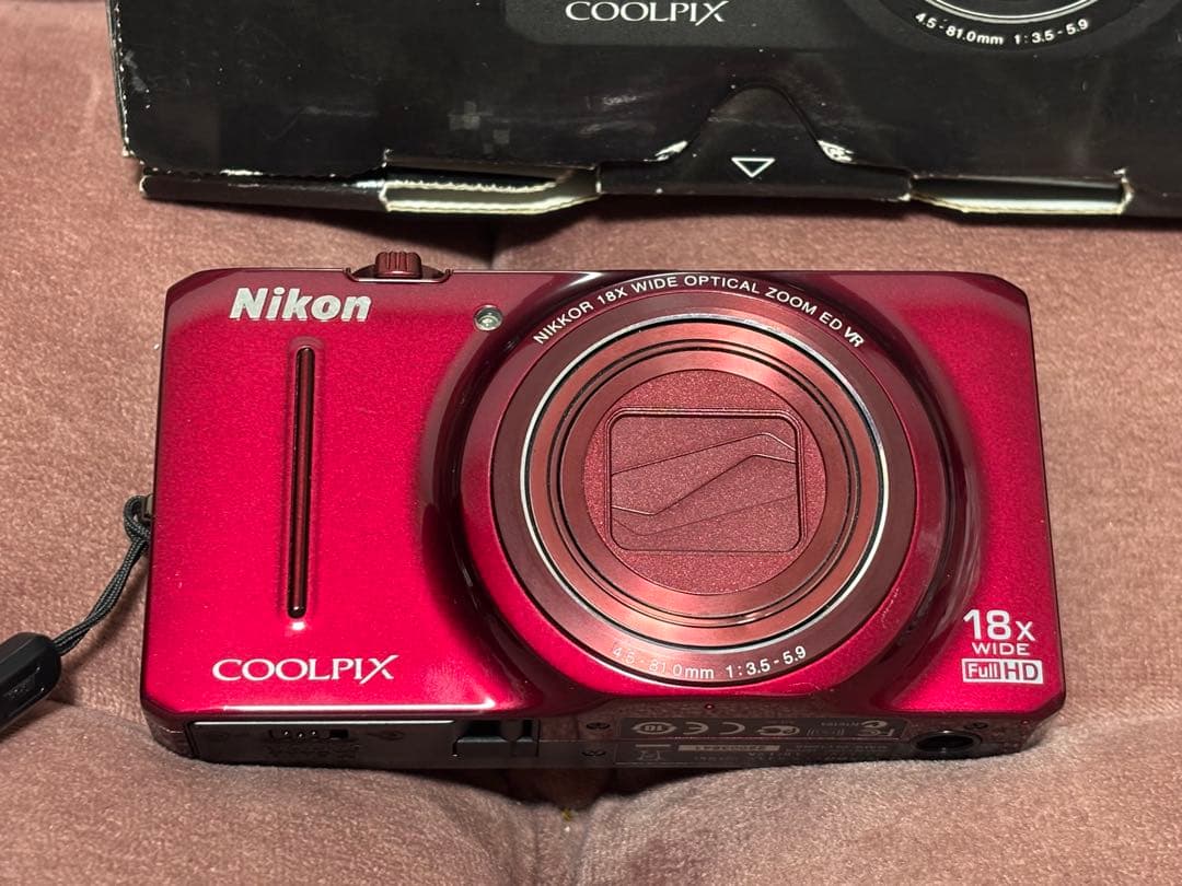 デジタルカメラ Nikon COOLPIX S9300