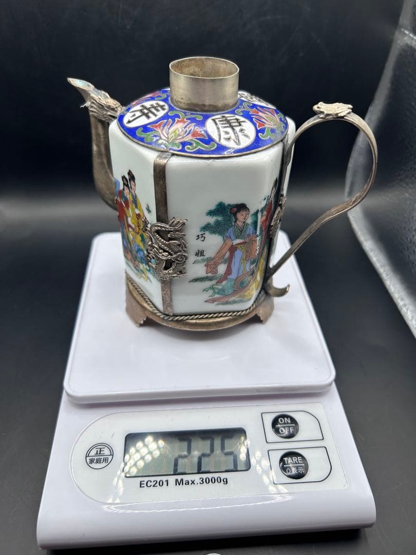 【大清乾隆年製】粉彩美人図 六角銀装飾ポット 龍鳳凰 彫金 足銀 225g