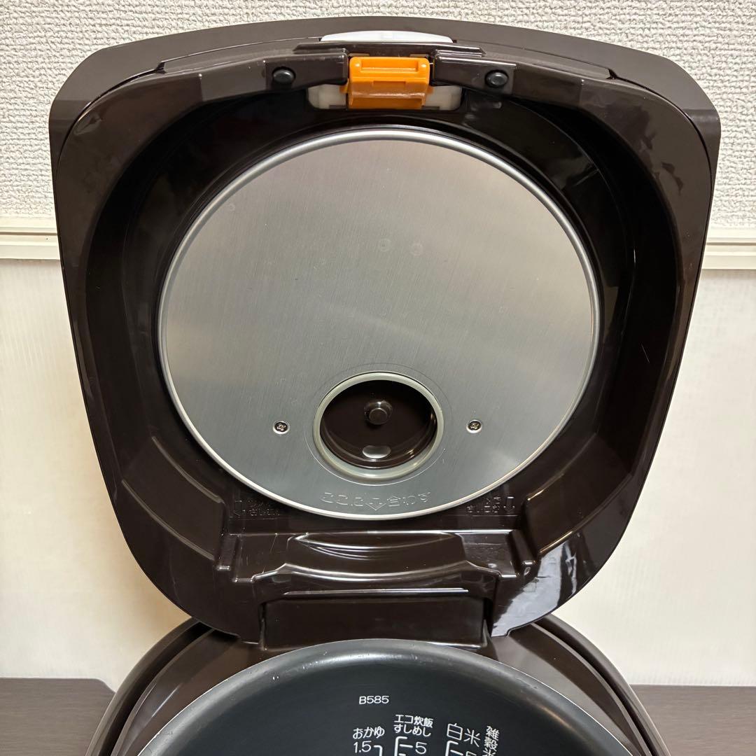 【美品】2022年製 ZOJIRUSHI NW-VH10 極め炊き 5.5合炊き