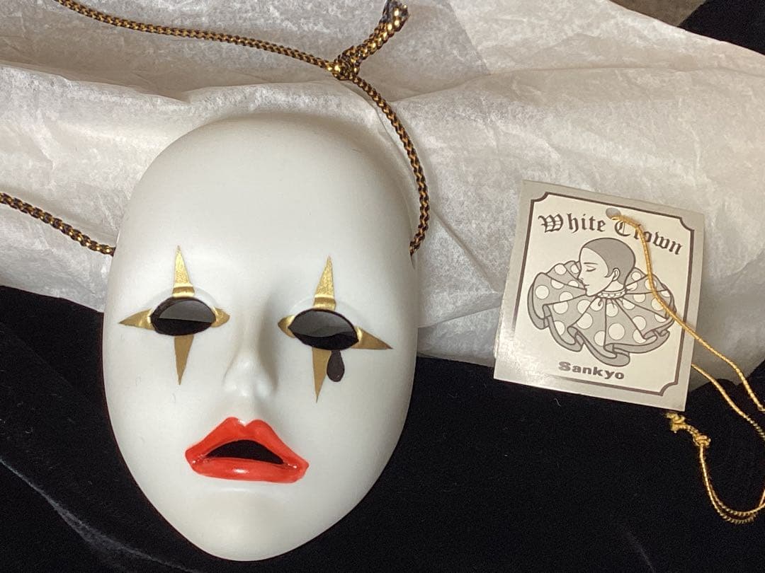 未使用　美品　サンキョー　White Clown ピエロ　ビスクドール箱付日本製