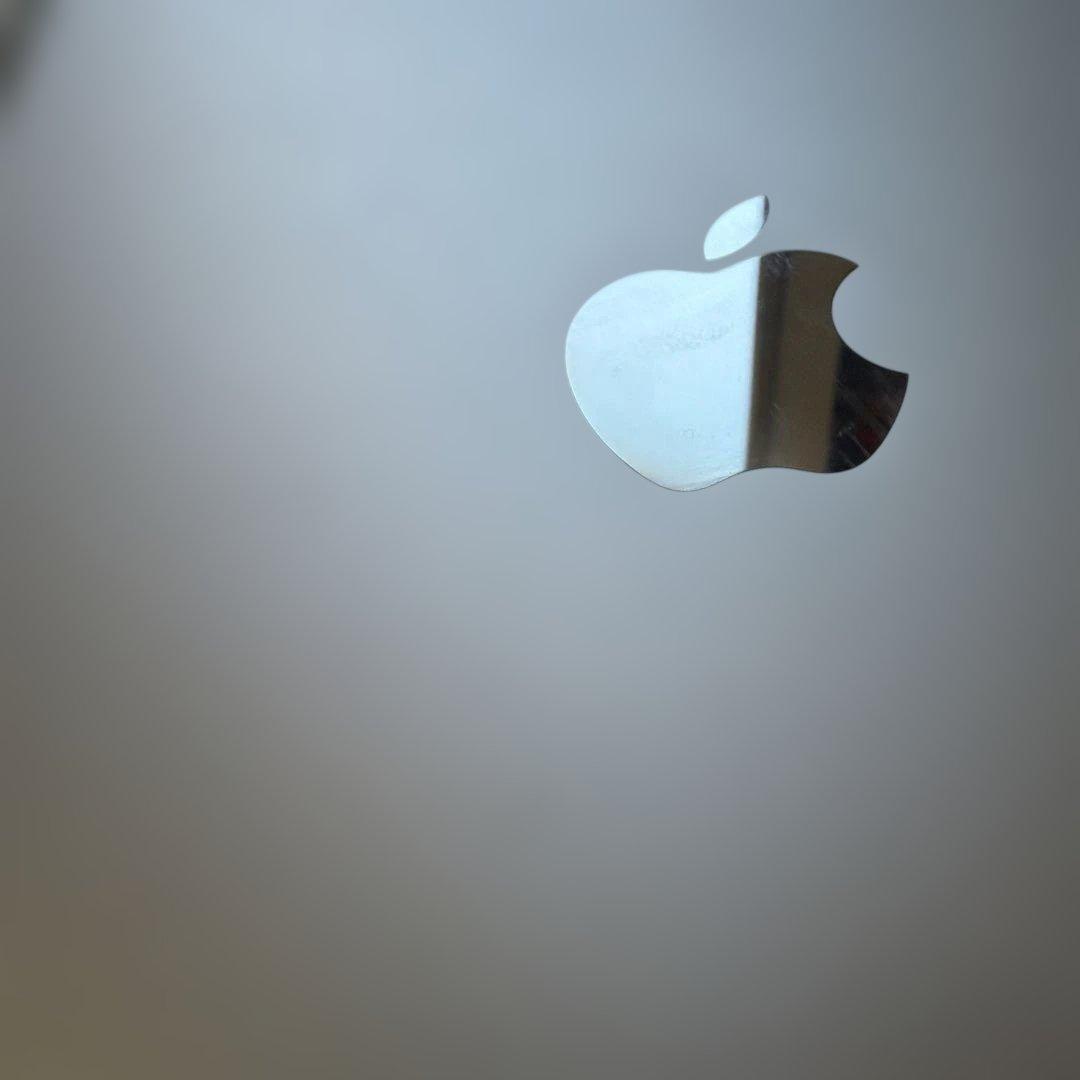 Apple iPad 第8世代　32GB シルバー