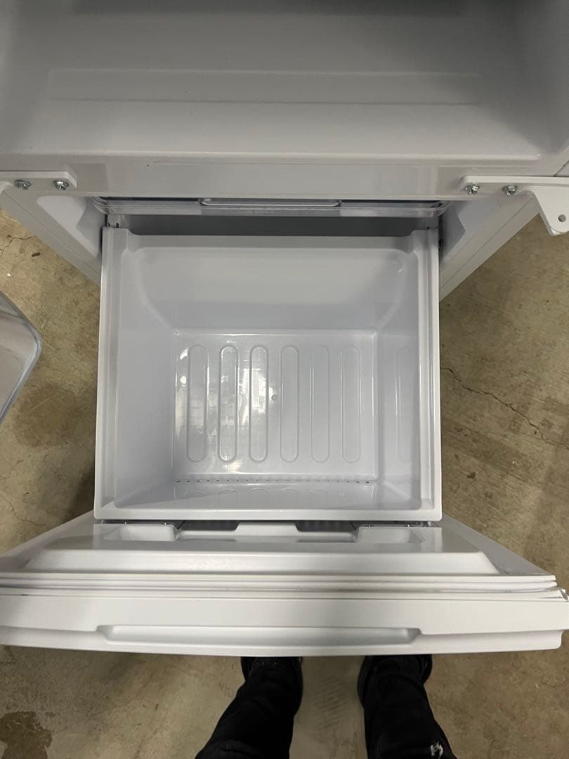 SHARP SJ-D18J-W 冷蔵庫 2023年製【美品】識T