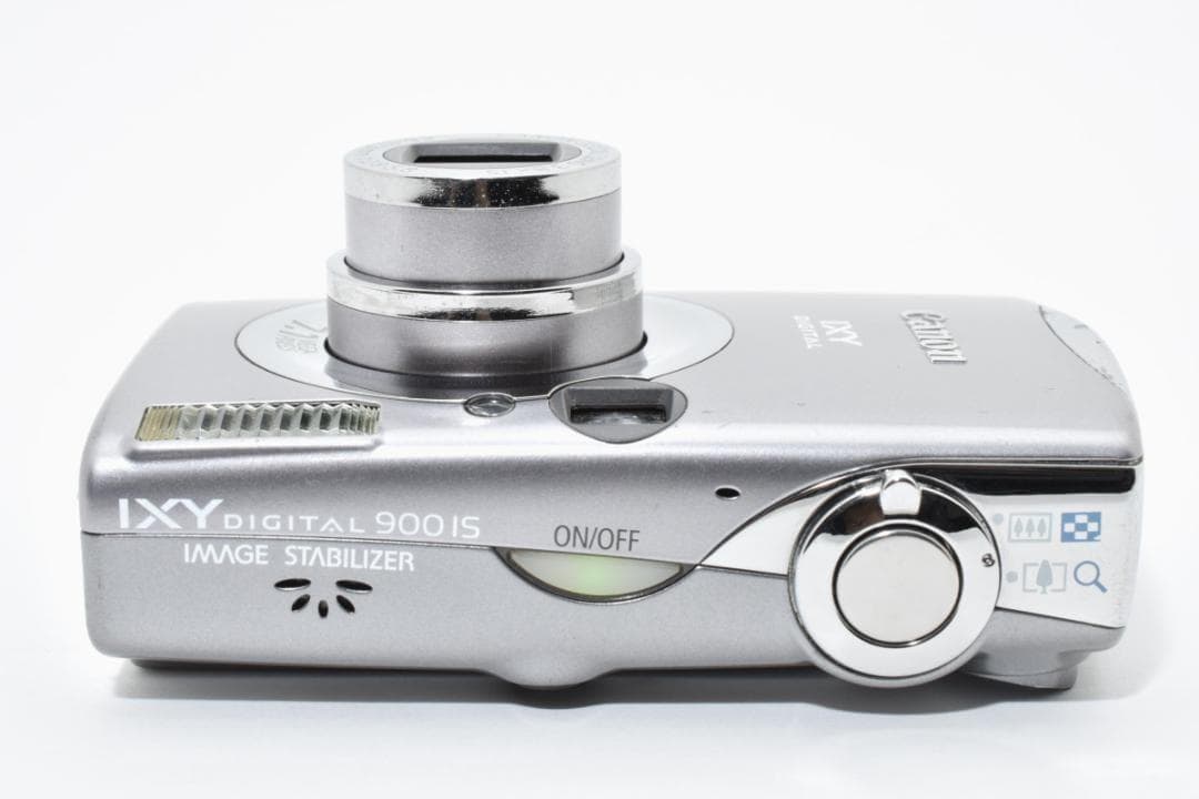 キヤノン　Canon IXY DIGITAL 900 IS シルバー《元箱付属》