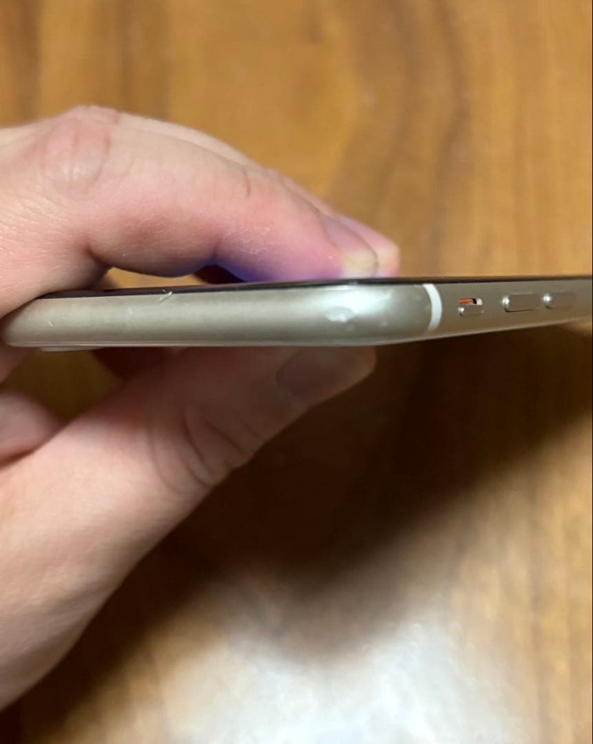 iPhoneSE3 64GB スターライト　SIMフリー 本体