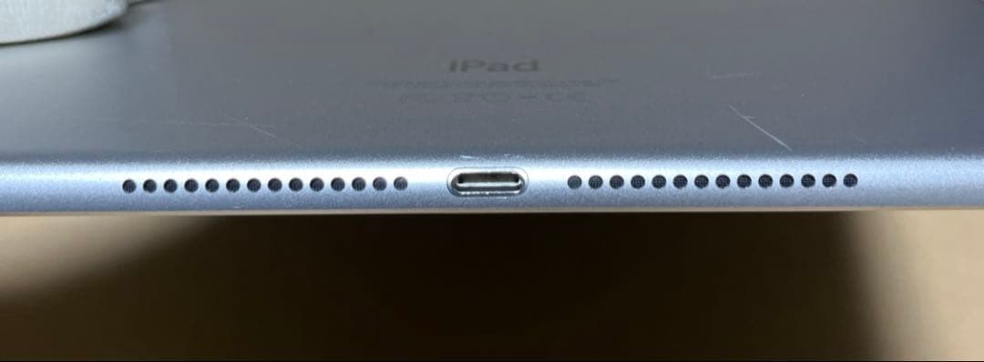 iPad Air2 128GB Wi-Fiモデル A1566