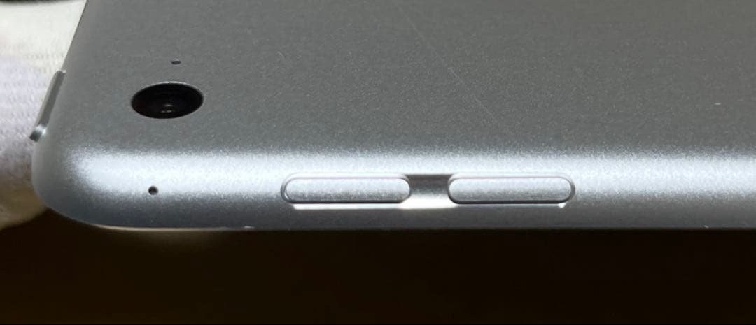 iPad Air2 128GB Wi-Fiモデル A1566