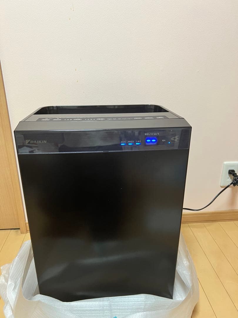 【未使用品】ダイキン ACK70V-T 加湿空気清浄機　ブラウン MCK70 V