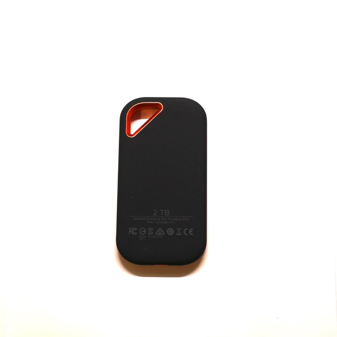 SanDisk 外付けSSD 2TB SDSSDE80-2T00