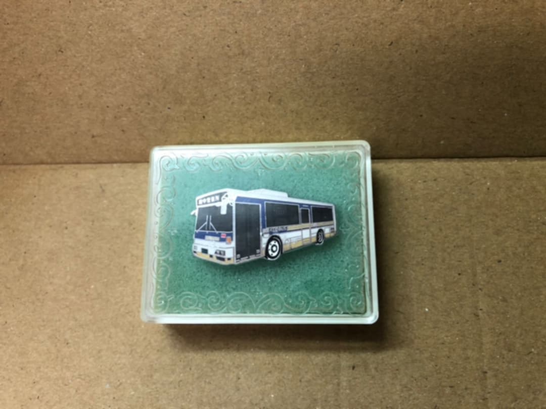 ピンバッジ　京王バス　再生産予定無し　ラスト一個