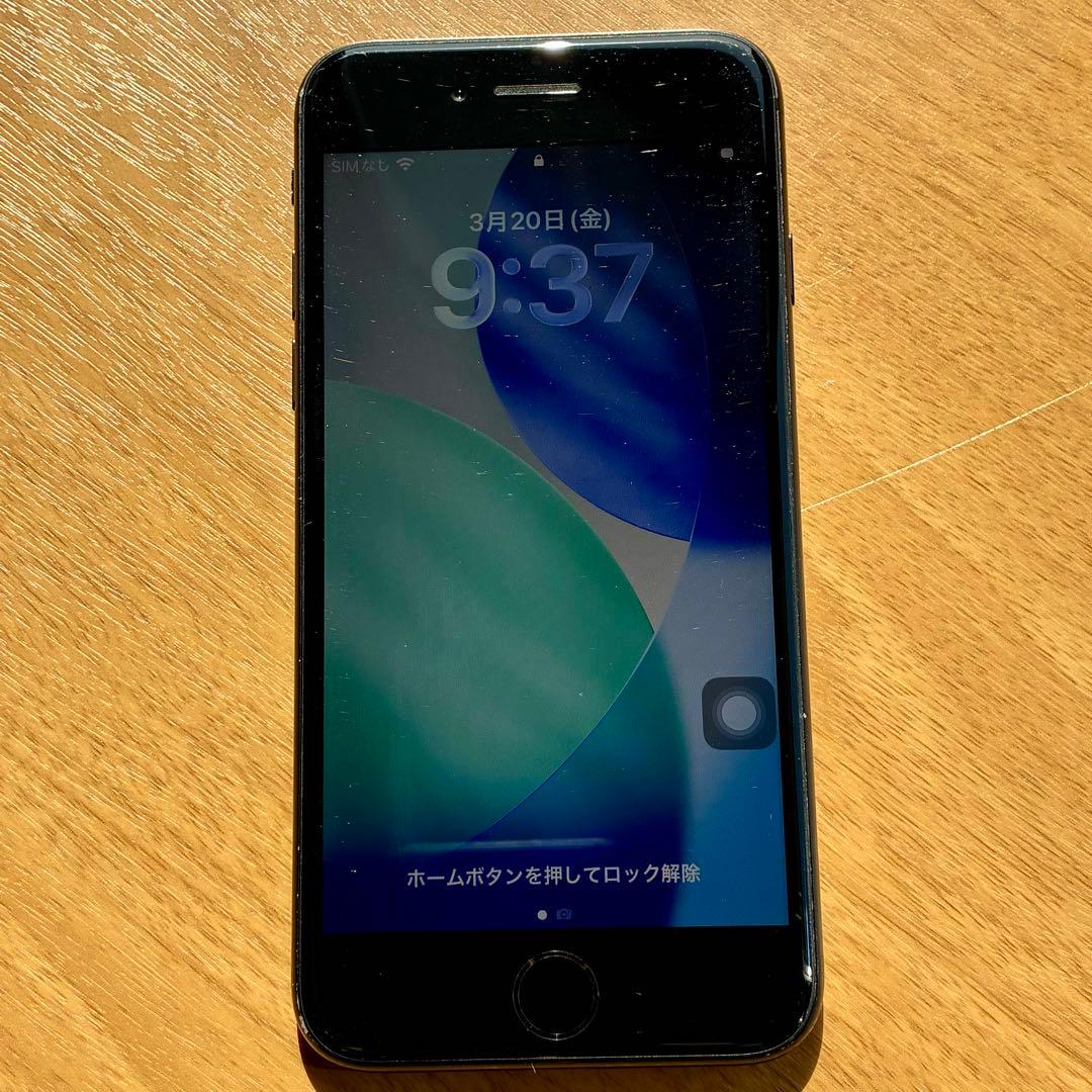 【ジャンク】Apple iPhone se 2 ブラック 本体