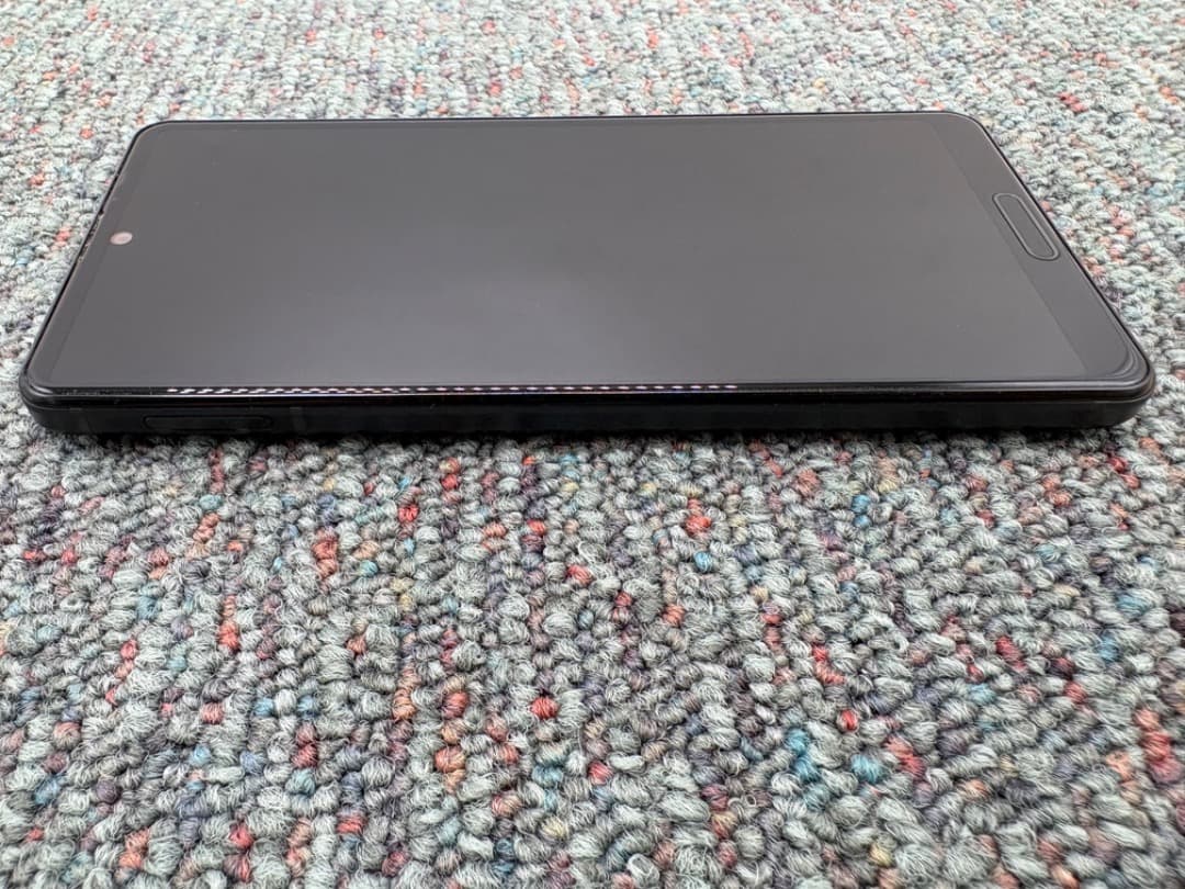 SHARP　AQUOS sense5G　SHG03　スマホ　simフリー　973