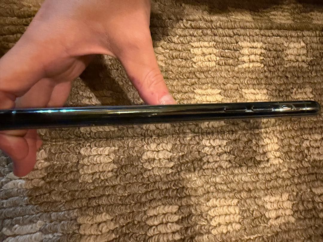 iPhone 11 Pro Max 美品