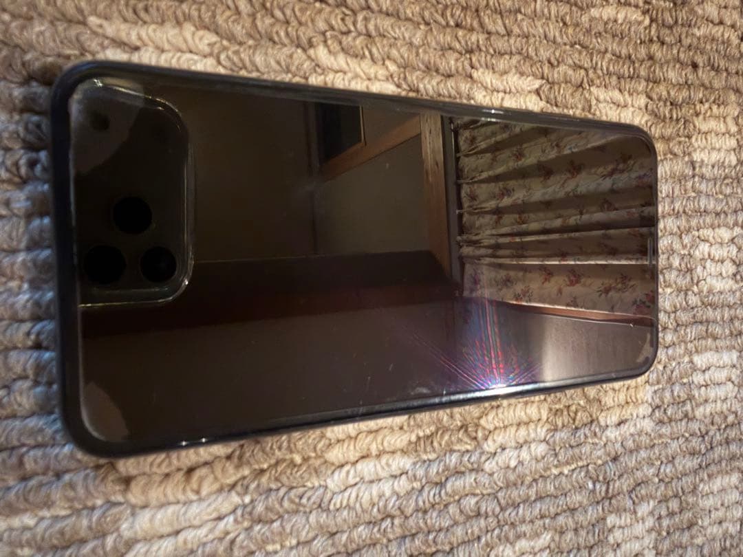 iPhone 11 Pro Max 美品