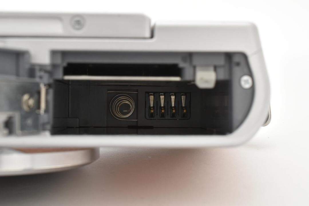 パナソニックLumix DMC-GF7 ミラーレスデジタルカメラボディ ブラウン